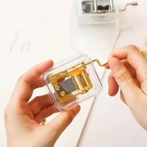 Home vintage hand crank music box – golden mechanical music box | perfect gift, home decoration & relaxing melody